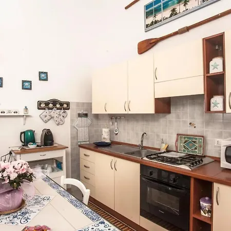 Casa Vacanze Luna Apartment